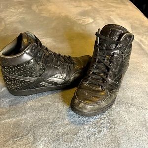 Women’s Reebok‎ classics high top